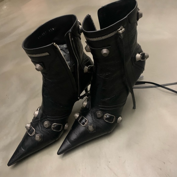 BALENCIAGA
Cagole Lambskin Buckle Zip Ankle Booties - Picture 3 of 9